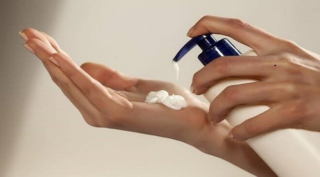 Hindari Kandungan Berbahaya Pada Body Lotion ini Bisa Saja Merusak Kulitmu
